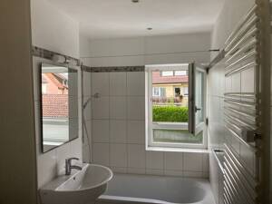 Schöne 3-Zimmer-Wohnung mit Garten, Gartenhaus , Terasse und EBK in Stuttgart – 70188 Stuttgart – Vorschaubild 6