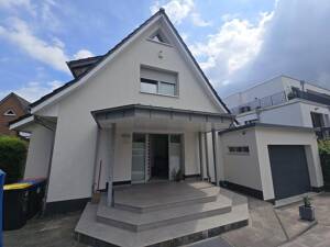 Preisreduzierung!! Großzügiges Einfamilienhaus mit Pool – 22145 Hamburg – Vorschaubild 2