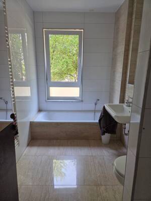 Wohnung zum Vermieten ich bin aktuell der Mieter und suche einen Nachmieter für den 1. September – 84489 Burghausen – Vorschaubild 5