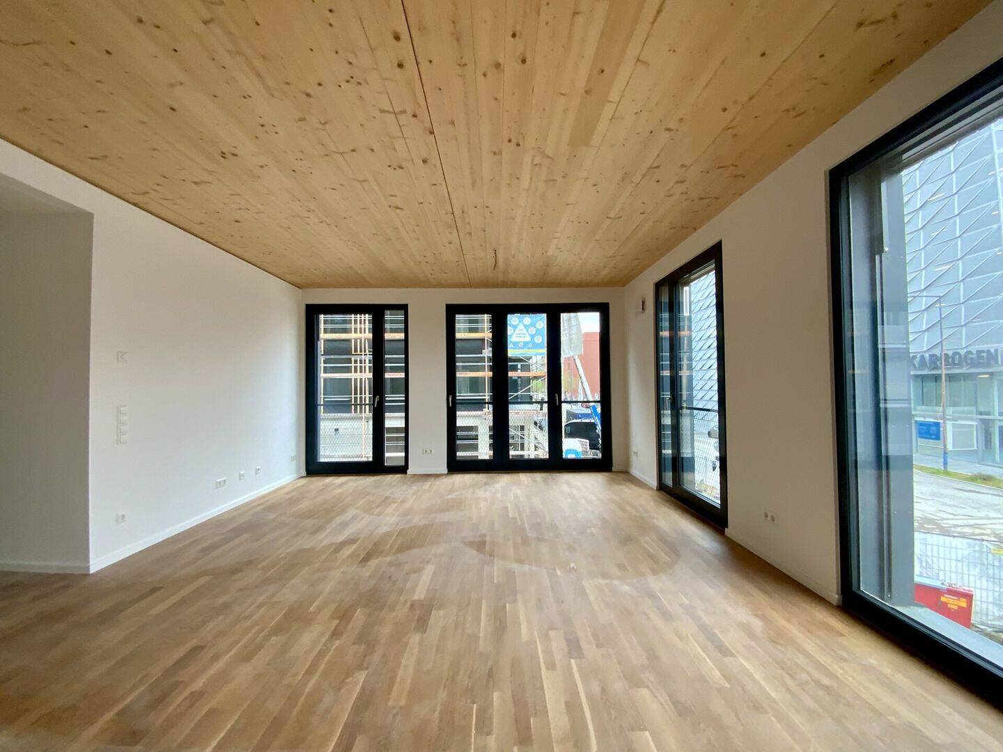 Erstbezug - Lichtdurchflutete 3-Zimmer-Neubauwohnung mit EBK – Heilbronn – Vorschaubild 2
