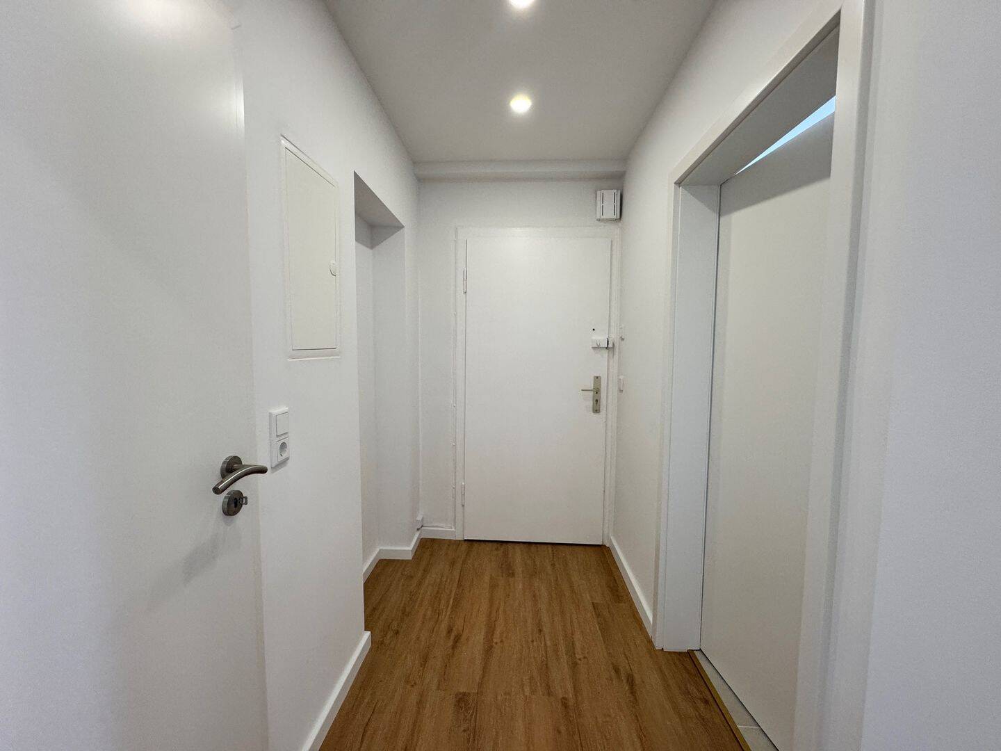 Sanierte 2-Zimmer Wohnung sucht neuen Mieter! – Nürnberg – Vorschaubild 5
