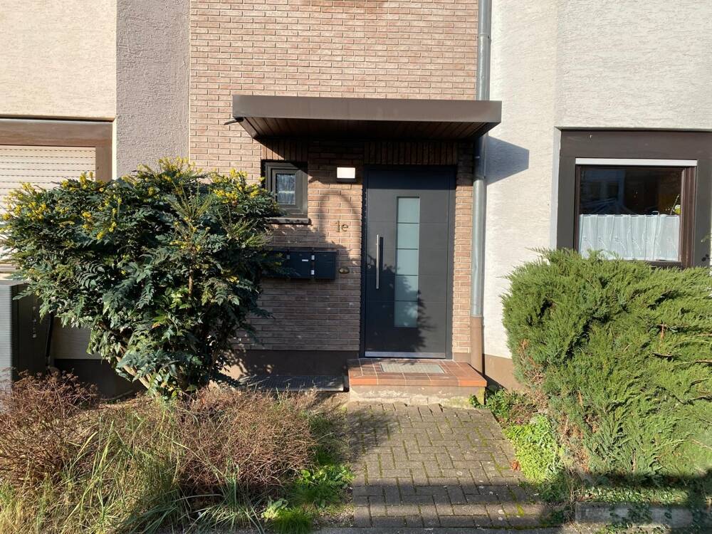 Saniertes 1-Zimmer Apartment in zentraler Lage mit Pantryküche
