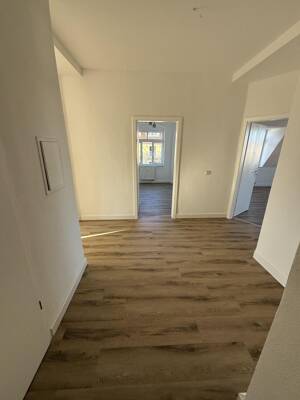 Hochwertig sanierte 3-Zimmer-Wohnung – 1159 Dresden – Vorschaubild 3