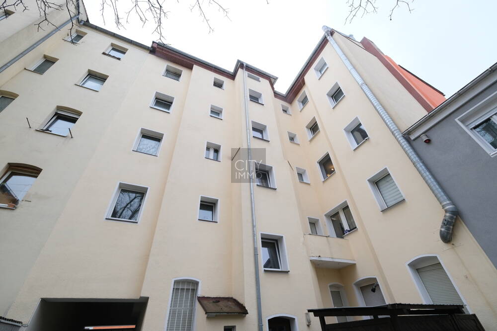 2-Zimmerwohnung mit Einbauküche in der Südstadt