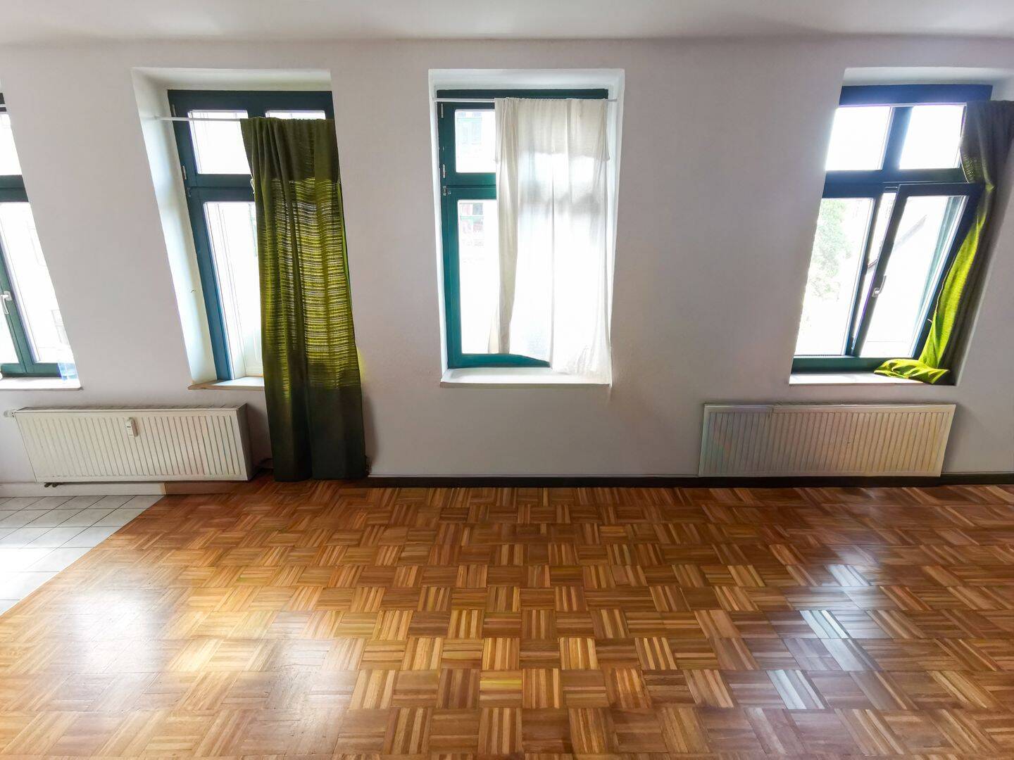 Azubis/Studenten/Berufseinsteiger: Starterwohnung mit Pantryküche im nachgefragten Lindenau – Leipzig – Vorschaubild 2