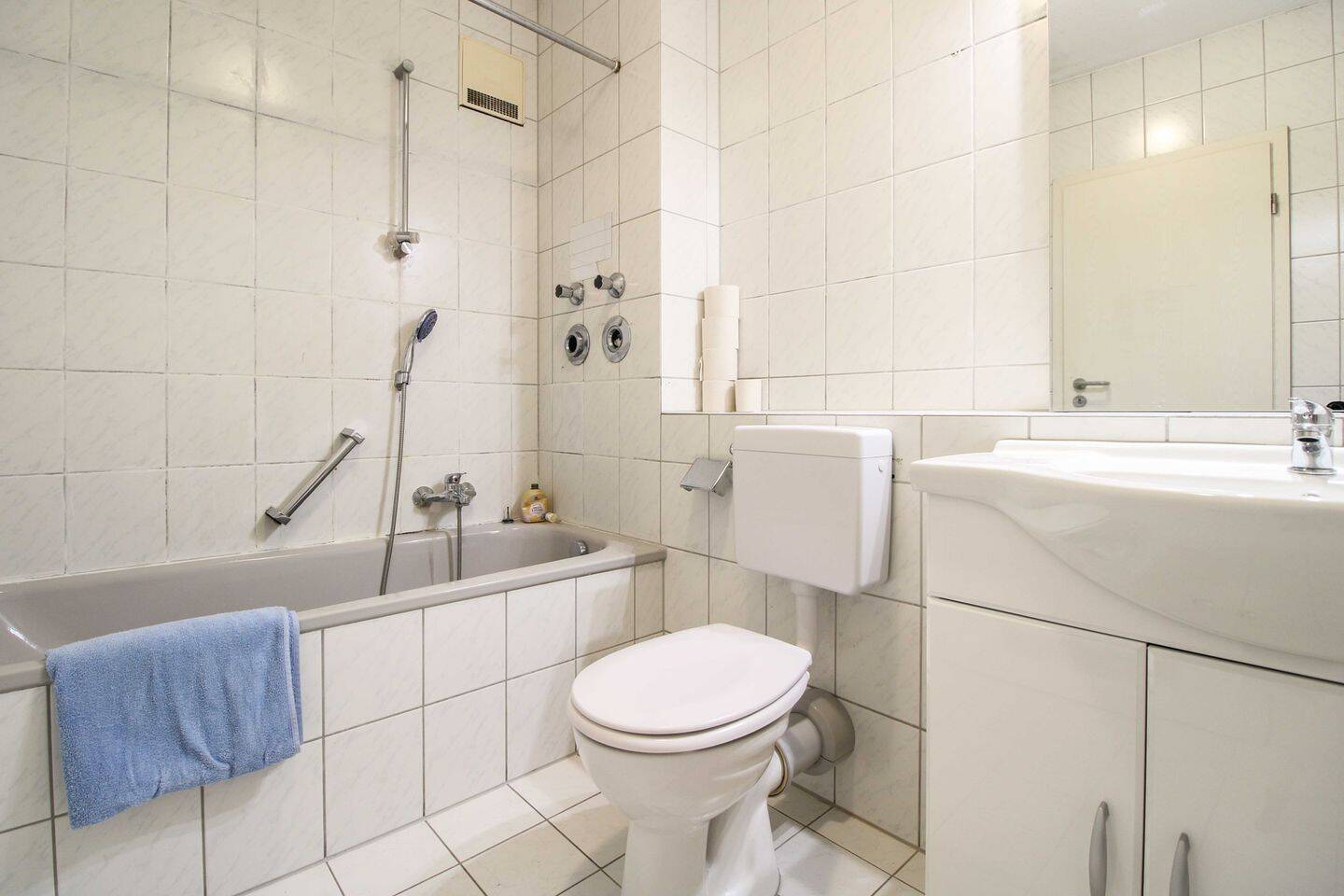 Mitten in der City mit Komfort und kurzen Wegen - charmante ETW mit Balkon & Tiefgarage in Offenbach – Offenbach am Main – Vorschaubild 6