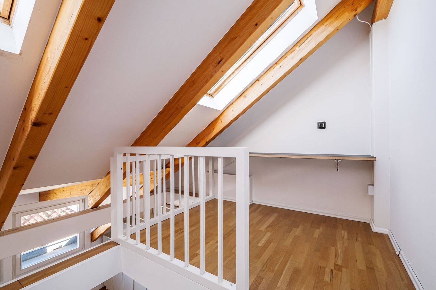 Wohnen über den Dächern: Außergewöhnliche Maisonette mit Weitblick – Berlin – Vorschaubild 7