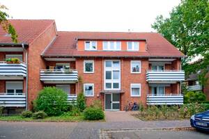 Top gepflegte 4-Zimmer-Wohnung mit Balkon!