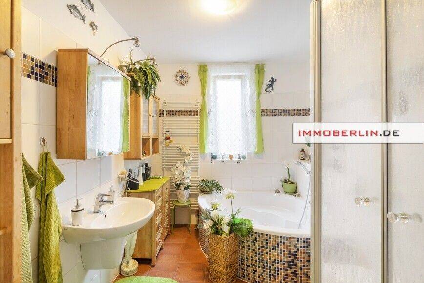 IMMOBERLIN.DE - Toplage! Großzügige Wohnung mit Südterrasse und Garten – Berlin – Vorschaubild 8