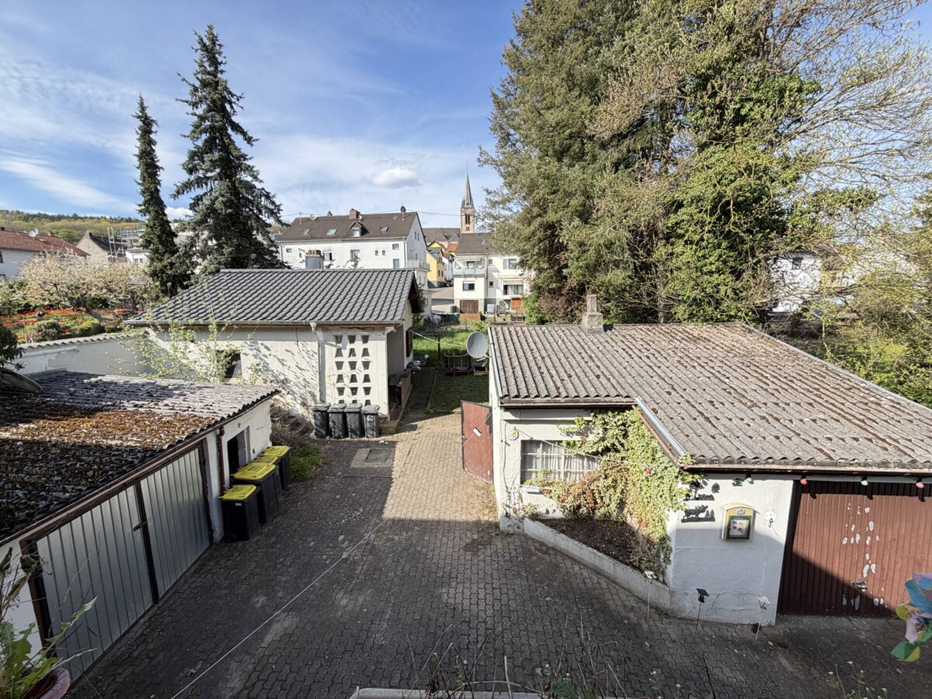 Mehrfamilienhaus in 66333 Völklingen / Geislautern mit 320 m² kaufen