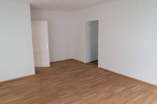 Etagenwohnung in 34117 Kassel mit 82 m² kaufen