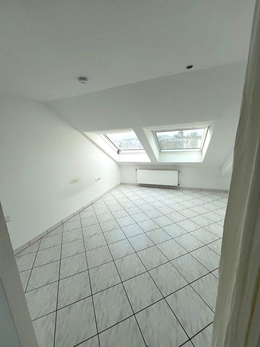 2,5-ZKB Dachgeschosswohnung im Nauwieser Viertel – Rotenbergstraße, Saarbrücken – Saarbrücken – Vorschaubild 4