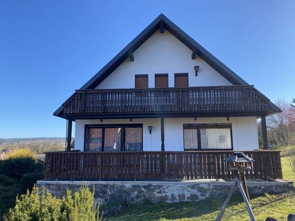 Einfamilienhaus in 98646 Hildburghausen / Wallrabs mit 145,7 m² kaufen