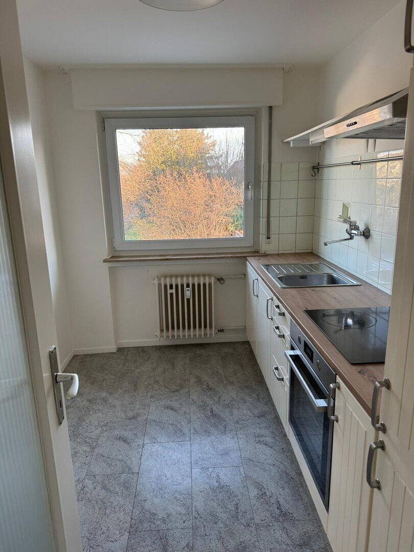 Modernes Wohnen: Helle 2-Zimmer-Wohnung mit sonnigem Balkon in Stuttgart-Stammheim – Stuttgart – Vorschaubild 5