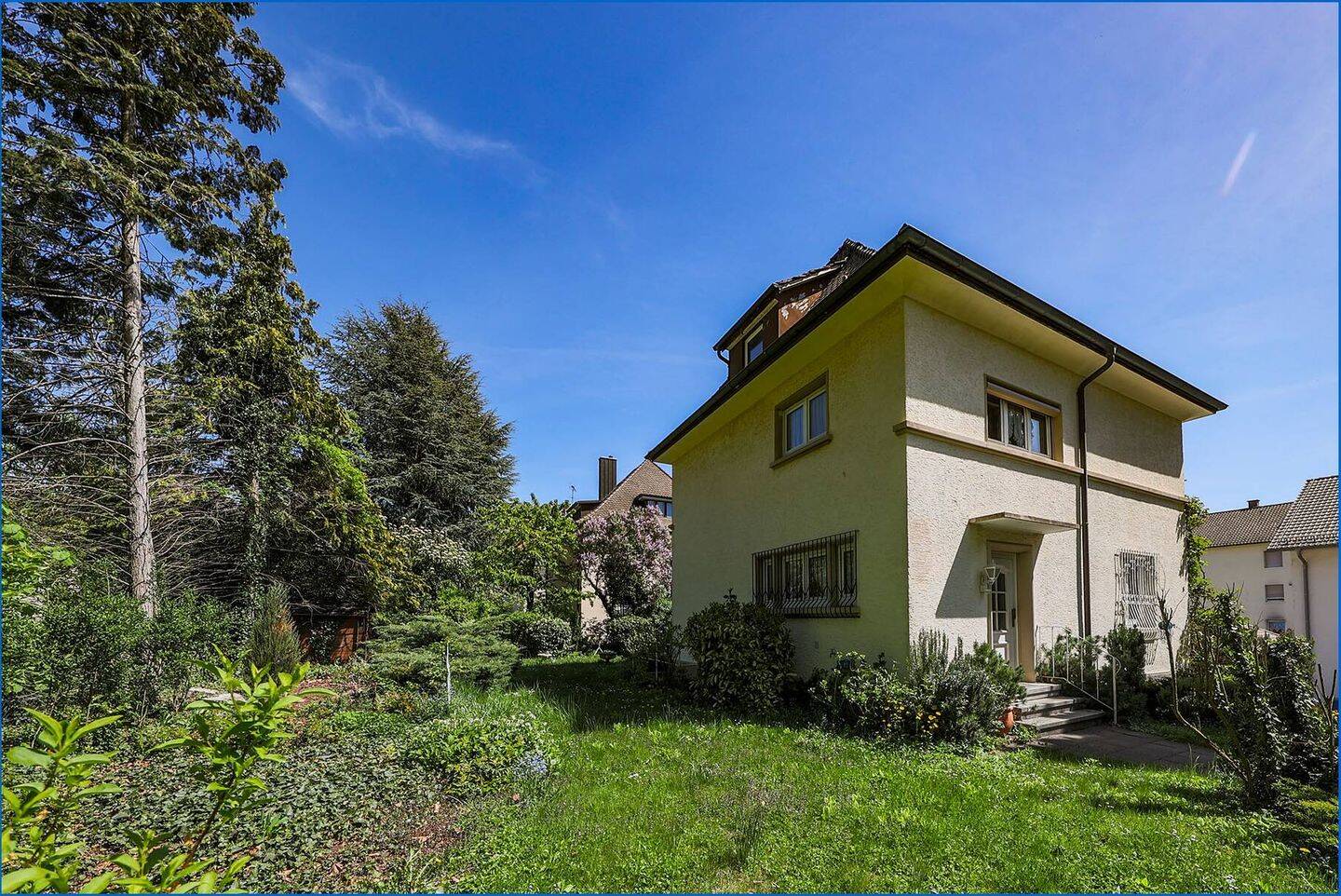 Schöne, großzügige Einfamilienvilla in bester Lage in Singen! – Singen (Hohentwiel) – Vorschaubild 7