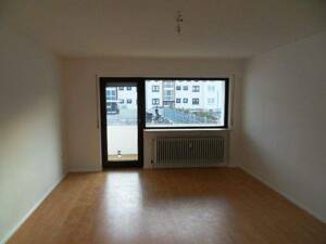 Helle und gemütliche 3- Zimmerwohnung mit Balkon – 68723 Oftersheim – Vorschaubild 2