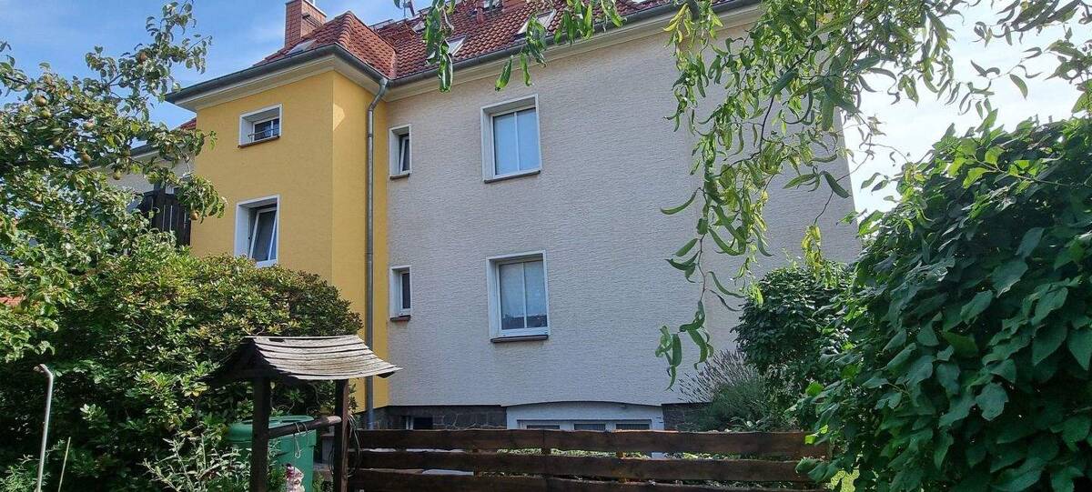130 m² Eigennutzung + 3 Mietwohnungen – 1156 Dresden – Bild 1 von 6