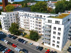 Sofortbezug / Altbau / ruhige Wohnstraße / Balkon mit Südausrichtung / hohe Räume / sep Küche / keine DG-Zimmer – 10247 Berlin – Vorschaubild 2