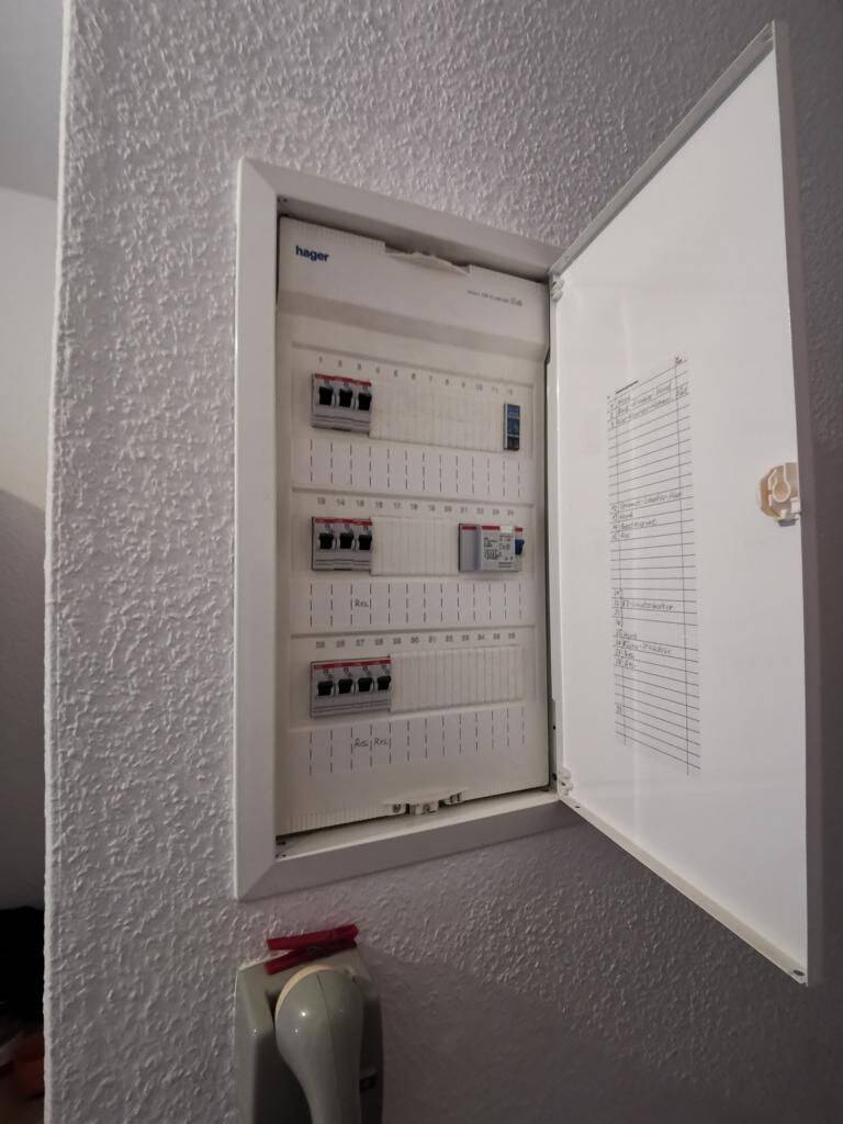 2. OG Südbalkon, helle Wohnung, Parkett – Würzburg – Vorschaubild 4