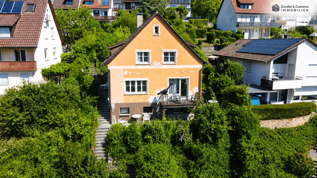 * Einfamilienhaus (sanierungsbedürftig) + Bauplatz in Bestlage in S-Rohracker * – 70329 Stuttgart – Bild 1 von 9
