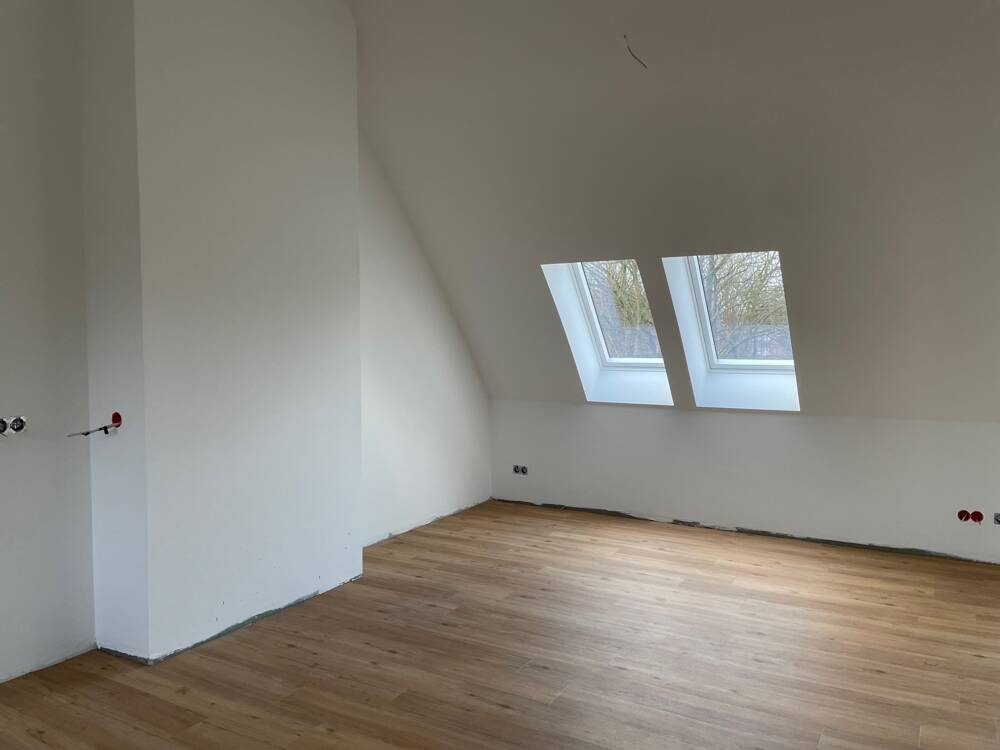 *** NEU - FERTIGGESTELLTE 2-Zi.-WOHNUNG MIT GR. BALKON, FAHRSTUHL + TG - Kopperboog.de *** – Hamburg – Vorschaubild 8