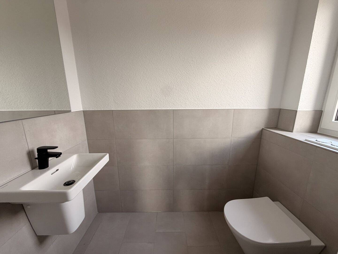 Moderne Doppelhaushälfte in Wiefelstede, Ihr neues Zuhause zum Wohlfühlen – Wiefelstede – Vorschaubild 4