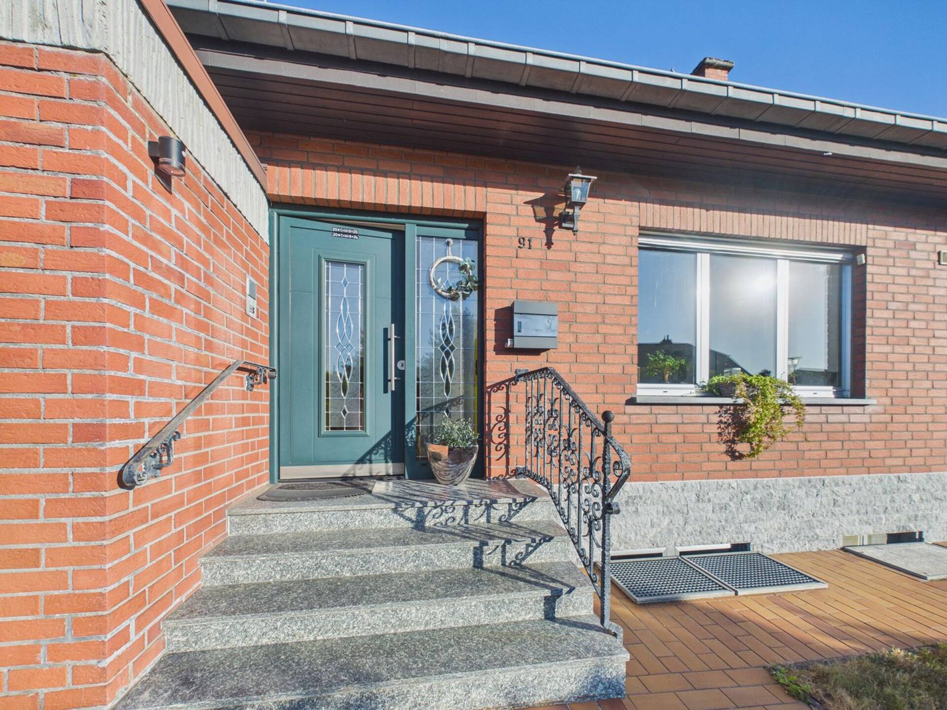 Haus in 54634 Bitburg mit 260 m² kaufen
