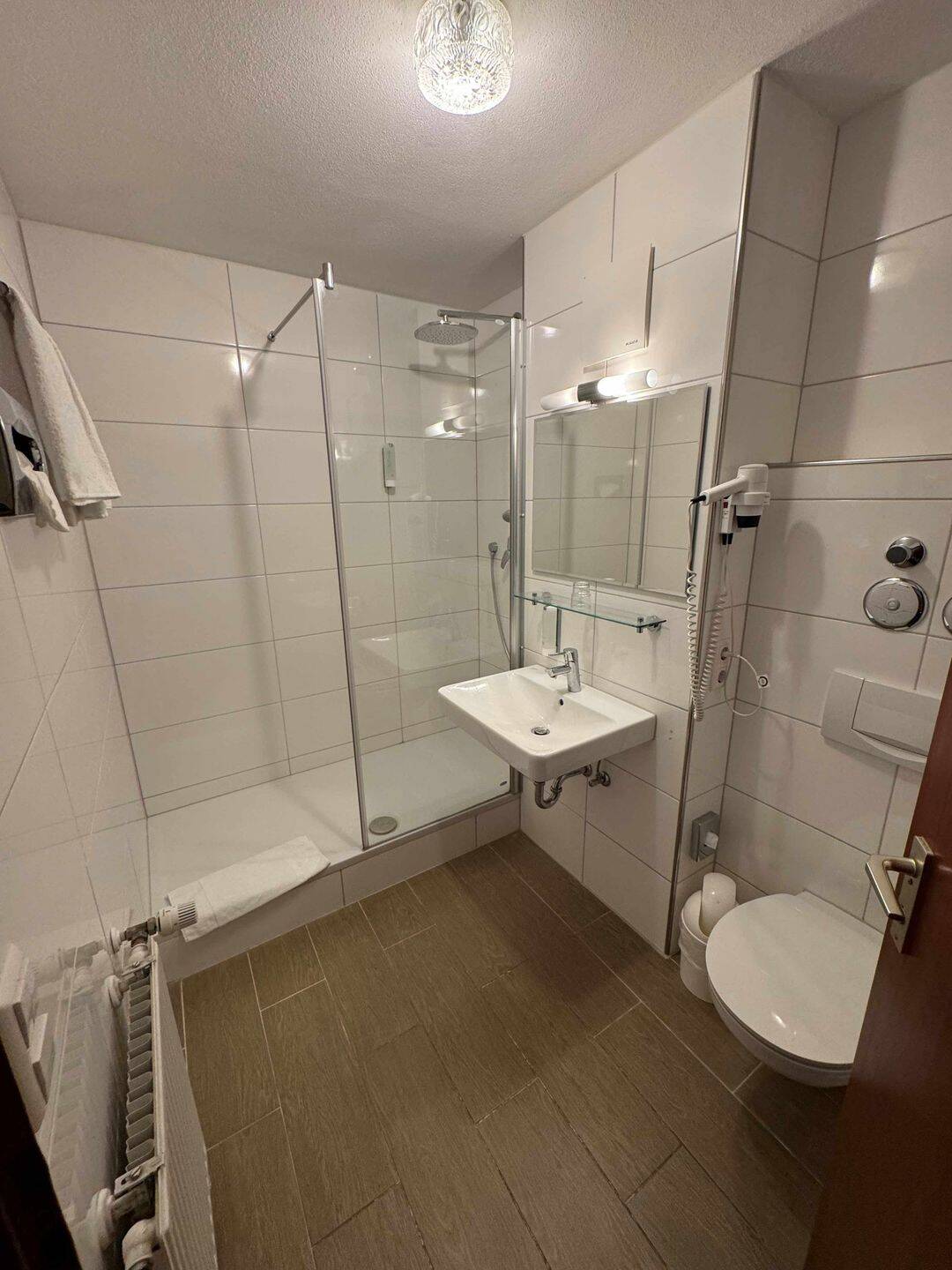 Sehr gepflegtes und langjährig vermietetes Appartement in der beliebten Weststadt! – Karlsruhe – Vorschaubild 8