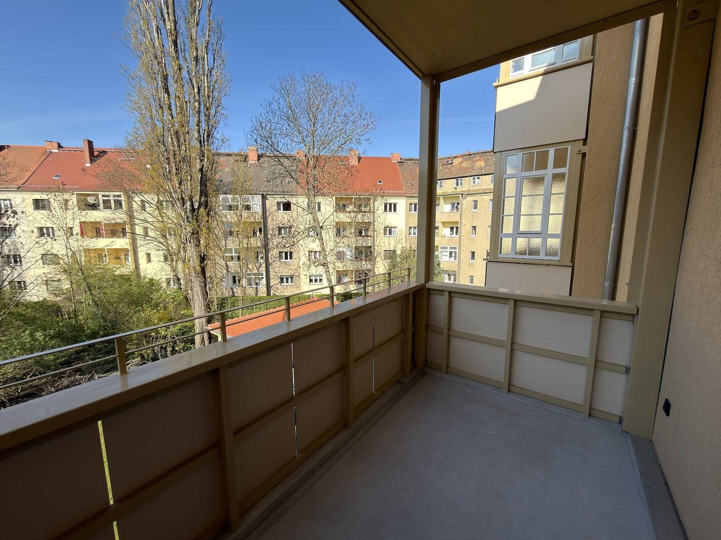 2-Raum-Wohnung mit Balkon und Bad mit Dusche und Wanne – Leipzig – Vorschaubild 7