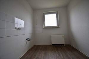 SOMMERAKTION* KAPITALANLAGE 4 ZIMMER WOHNUNG IM GRÜNEN GELEGEN! – Seitenhorst 15, 47279 Duisburg – Vorschaubild 5