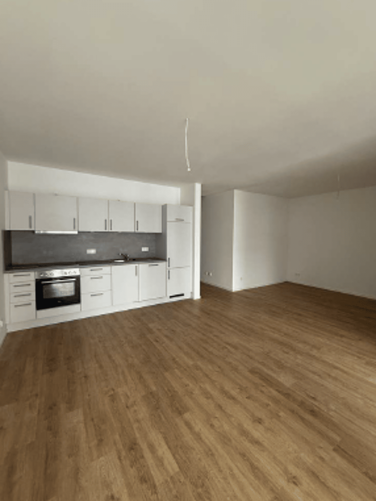 Gemütliche 2-Zimmer-Wohnung mit Balkon in Peine – 31224 Peine – Bild 1 von 3