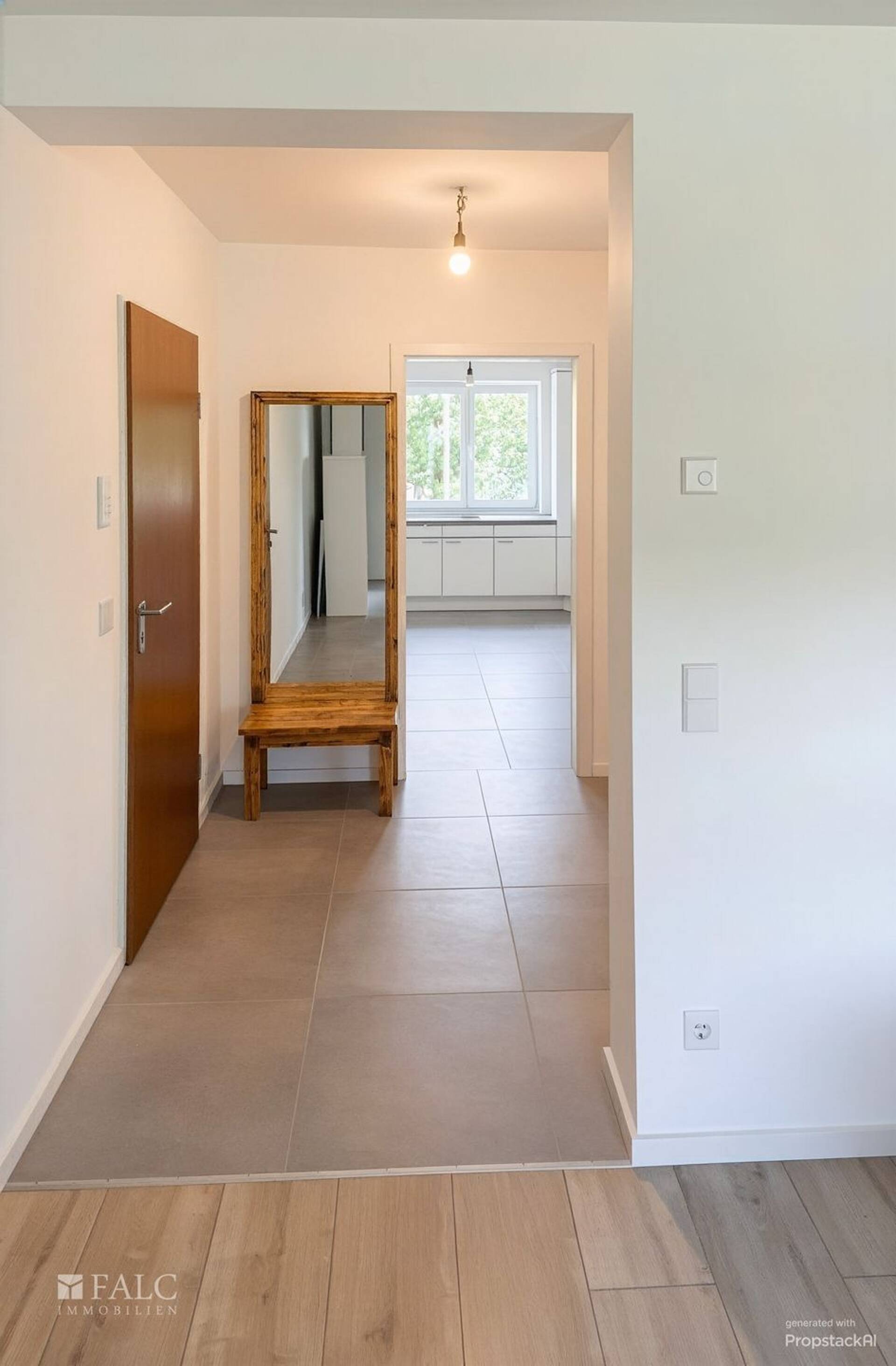 Mehrfamilienhaus in 50735 Köln mit 348,38 m² kaufen