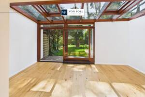 Modernisierte Doppelhaushälfte mit Süd-Terrasse in begehrter Waldrandlage