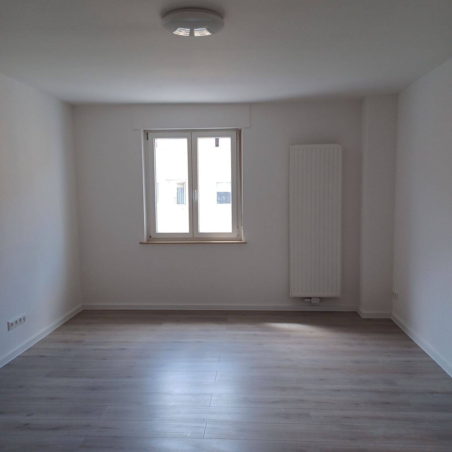 Helle, renovierte 3-Zimmer-Wohnung in zentraler Lage