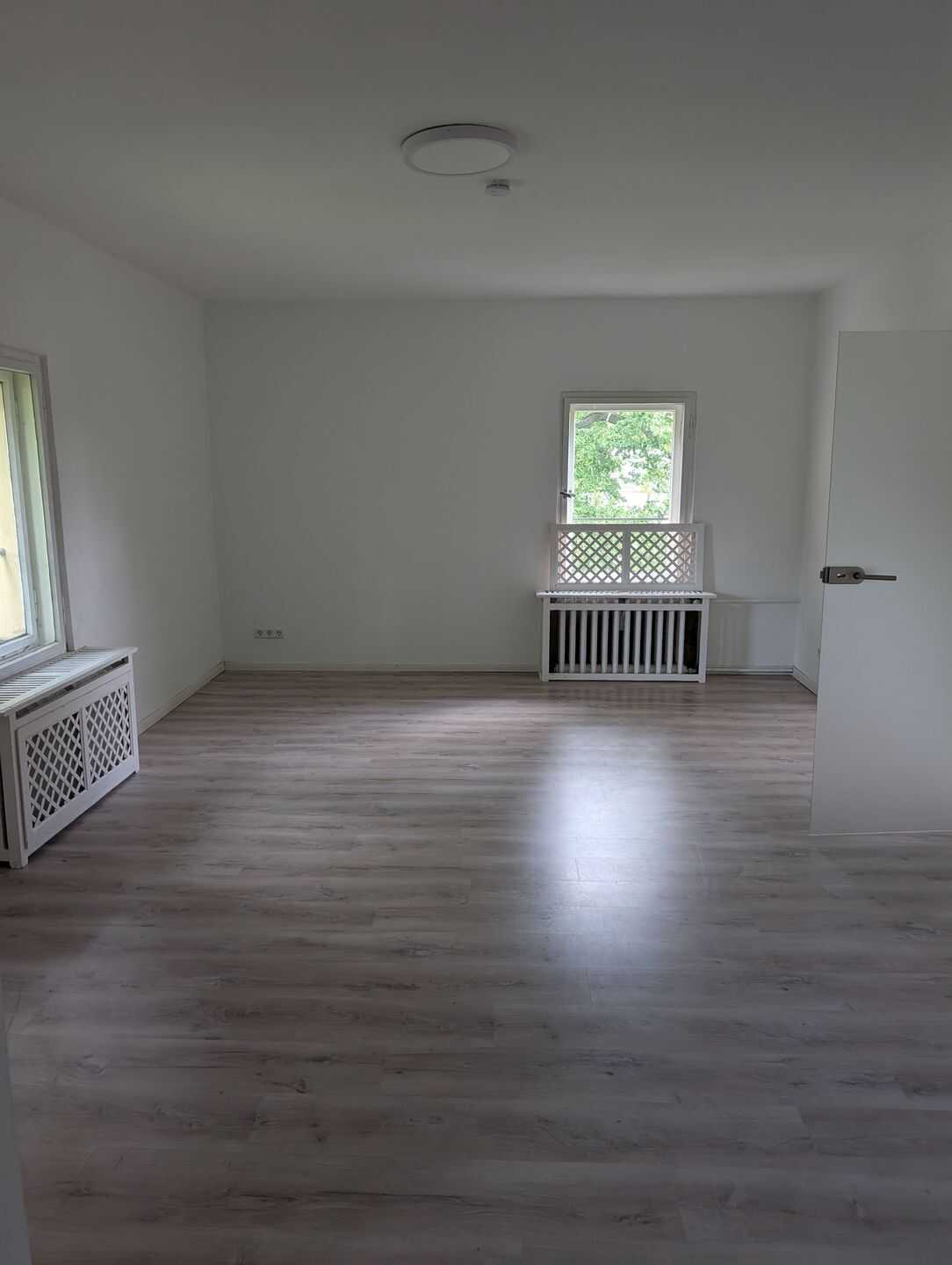 top floor apartment in "altbau" villa in Westend, Charlottenburg – Berlin – Vorschaubild 6