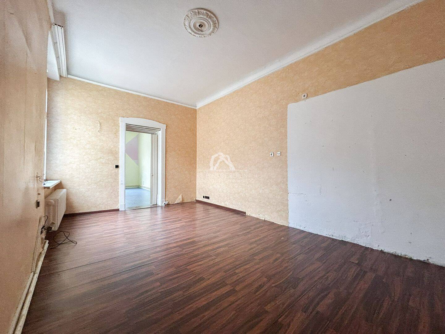 ALTBAUKLASSIKER MIT POTENZIAL: 3.OG, GROßZÜGIGE 4 ZIMMER, 2 BALKONE IN STEGLITZ I PROVISIONSFREI – Berlin – Vorschaubild 2