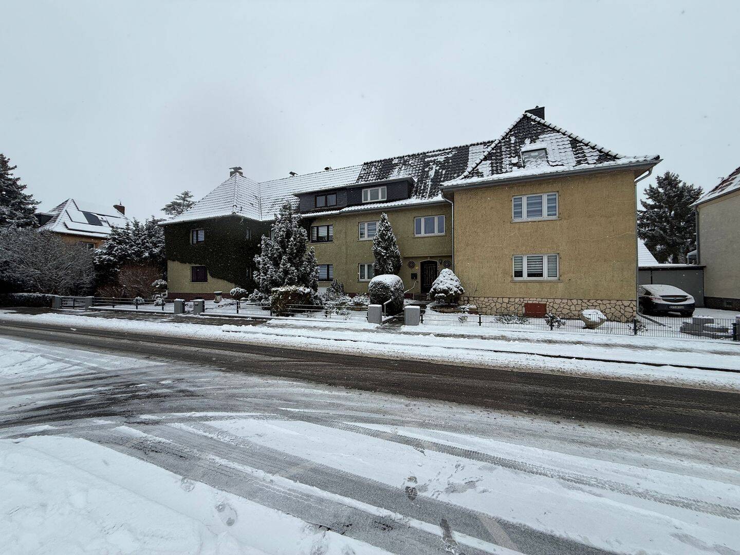 Voll renovierte Dachgeschoss Wohnung