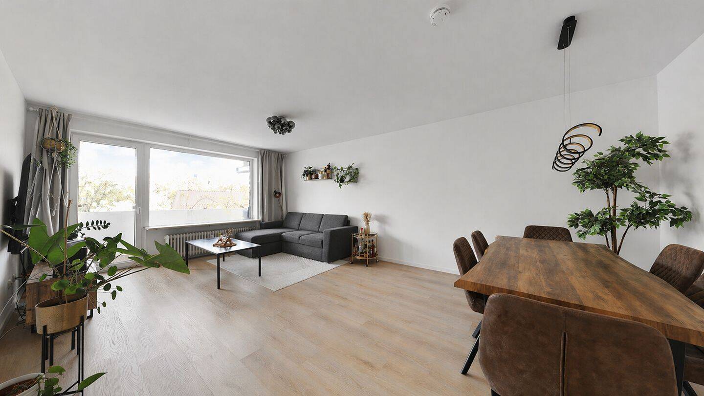 Obergiesing zum Verlieben - modernisierte 3-Zimmer-Wohnung mit Westbalkon und Top-Anbindung