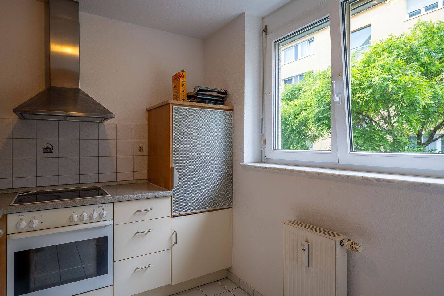Vermietete Zwei-Zimmer-Wohnung mit TG-Stellplatz in S-Nord – Stuttgart – Vorschaubild 3