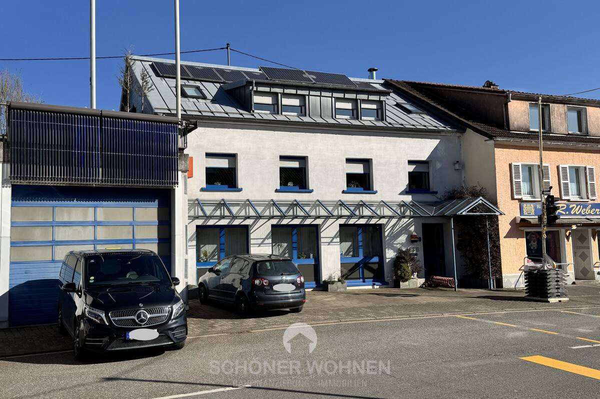 Losheim: Wohn- und Geschäftshaus mit repräsentativer Eigentümerwohnung