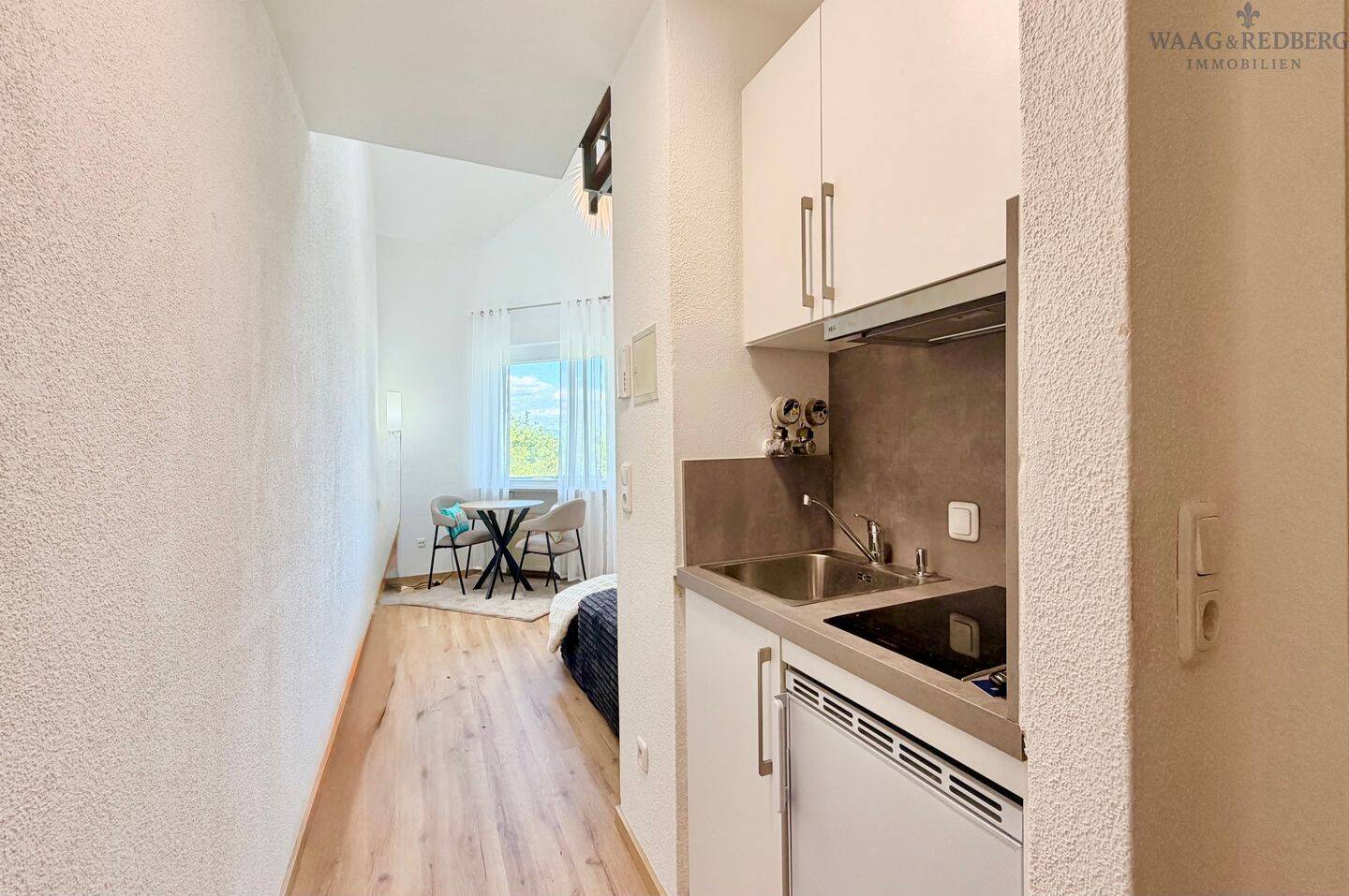 Charmante 2-Zimmer-Maisonettewohnung auf Erbpacht - modernisiert & bezugsfrei! – Regensburg – Vorschaubild 3