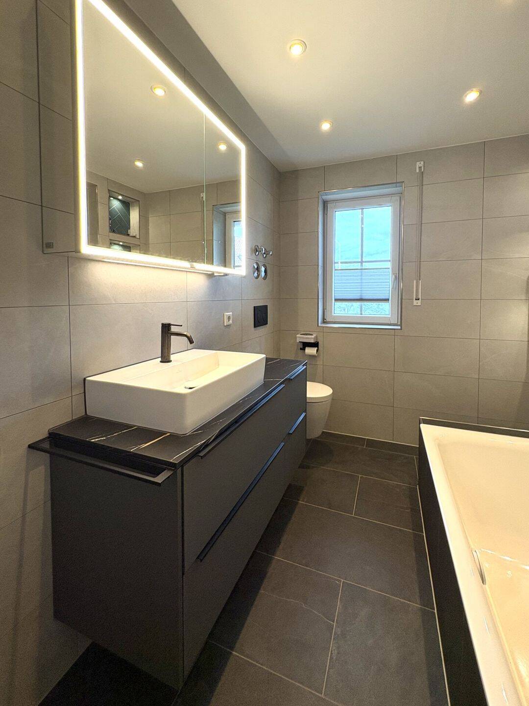 Schicke 2,5 Zimmer-Wohnung mit Balkon – Ingolstadt – Vorschaubild 6