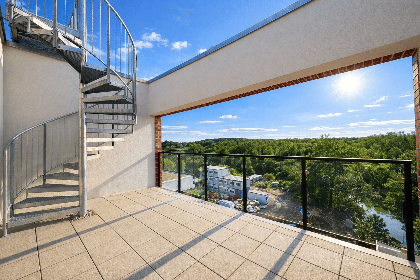 *** Rooftop Terrasse mit Blick in Auwald * Erstbezug *EBK * TG * Wärmepumpen *** – Leipzig – Vorschaubild 6