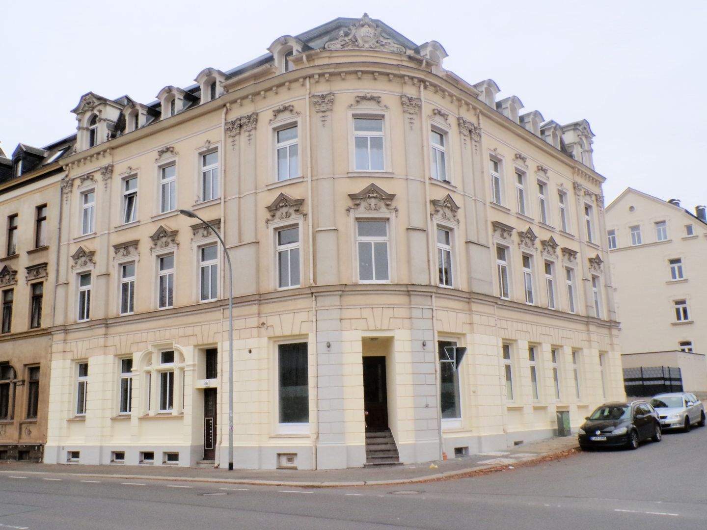 Großes Wohn-und Geschäftshaus in Werdau zu verkaufen! – Werdau – Vorschaubild 2