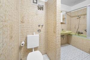 Sofort bezugsfrei: Helle 3-Zimmer-Wohnung mit Balkon, ca. 86 m² Wohnfläche und Duplex-Stellplatz – 40629 Düsseldorf – Vorschaubild 8
