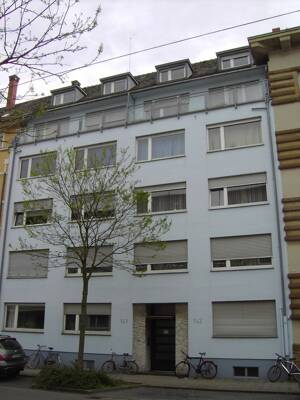 Attraktive Kapitalanlage in begehrter Lage Vermietete 2-Zi.-Etw mit Balkon in Karlsruhe-Südweststadt