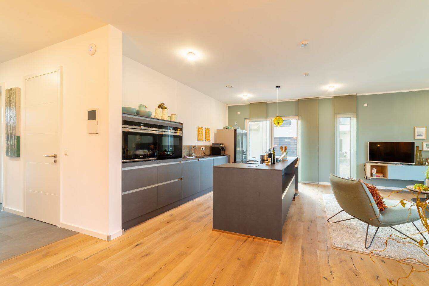 Wir bauen für Sie ein Zuhause, das perfekt zu Ihren Wünschen passt – Düsseldorf – Vorschaubild 6