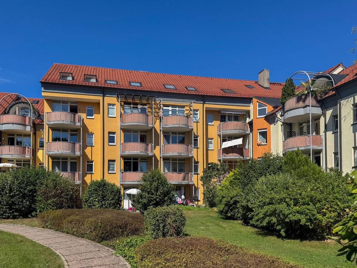 Perfekte Einsteigerwohnung in Rosenheim - gepflegtes 1-Zi Appartement in guter Lage! – 83022 Rosenheim – Bild 1 von 9