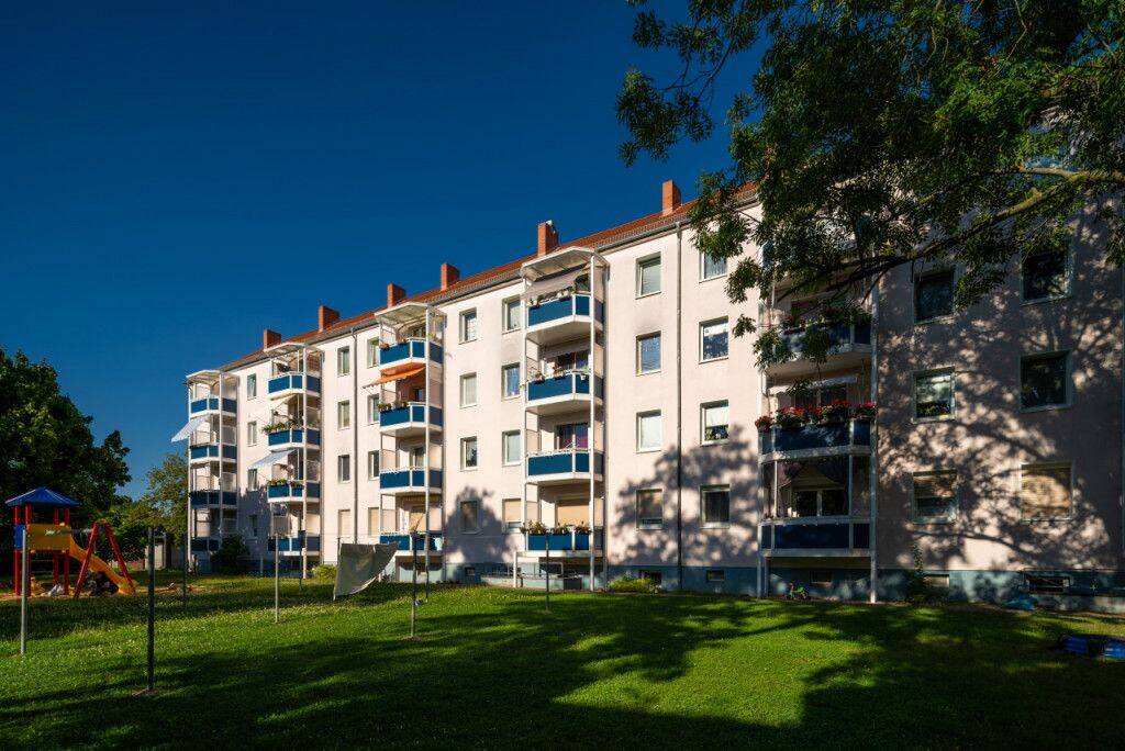 frisch sanierte 4-Raum-Wohnung