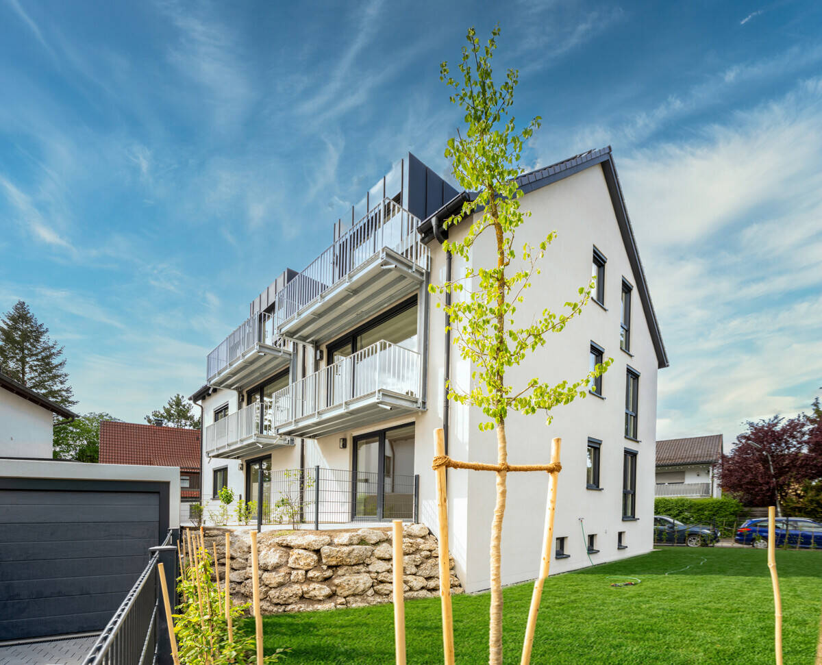Bezugsfertig, neuer Preis: Gartenwohnung mit Terrasse und ganz viel Platz. – München – Vorschaubild 2
